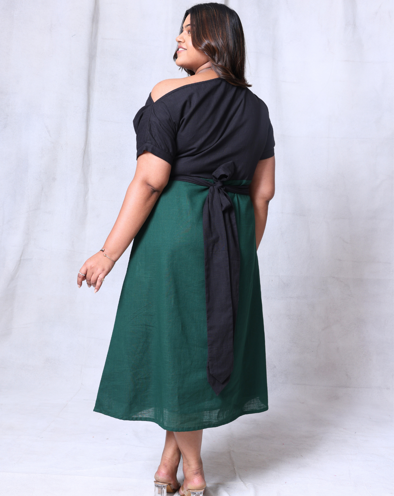 Green Rooted Midi Dress