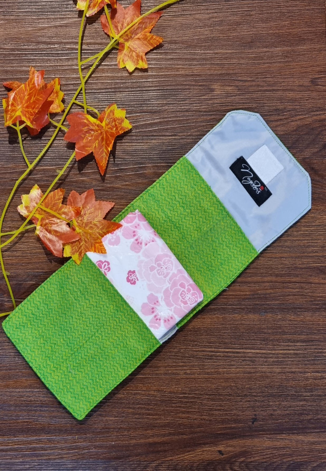 Green Bosky Sanitary Pouch
